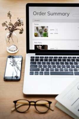 Dich Vu Cham Soc Website 1